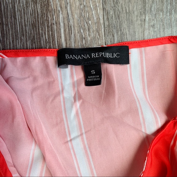 Chic Brunch Top with Flare Sleeves - Picture 5 of 5